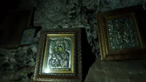 Agia Fotini Cave  - CRETE