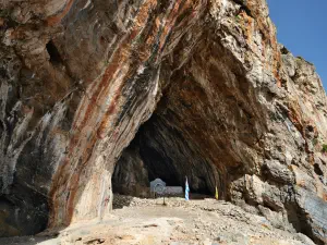 Agios Antonios Cave  - CRETE
