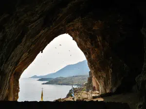 Agios Antonios Cave  - CRETE
