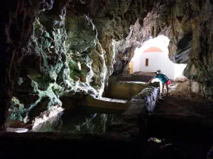Agios Antonios Cave  - CRETE
