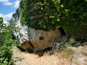 Agios Thomas Roman Tombs  - CRETE