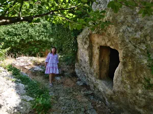 Agios Thomas Roman Tombs  - CRETE