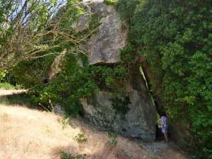 Agios Thomas Roman Tombs  - CRETE