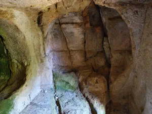 Agios Thomas Roman Tombs  - CRETE