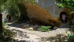 Agios Thomas Roman Tombs  - CRETE
