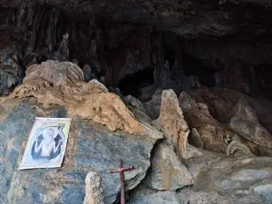 Avvakospilio (Osios Kosmas Erimitis) Cave  - CRETE