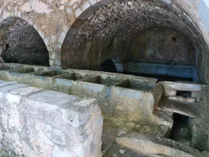 Krasi Megali Vrysi  - CRETE