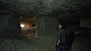 Mikri Labyrinth (Labyrinthaki) Cave  - CRETE