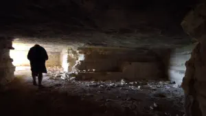 Mikri Labyrinth (Labyrinthaki) Cave  - CRETE