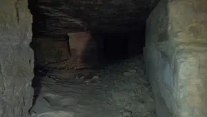 Mikri Labyrinth (Labyrinthaki) Cave  - CRETE