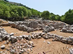 Minoan Villa of Sklavokambos  - CRETE