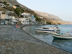 Tris Ekklisies  - CRETE