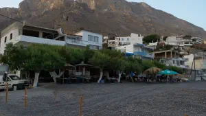 Tris Ekklisies  - CRETE