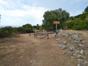 Achladia Minoan Tholos Tomb  - CRETE