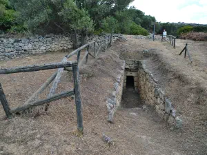 Achladia Minoan Tholos Tomb  - CRETE