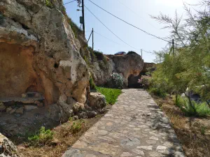 Agios Antonios Cave Church - Kato Selles  - CRETE