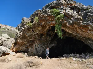 Andreas Cave  - CRETE