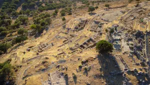 Azoria Archaic Settlement  - CRETE