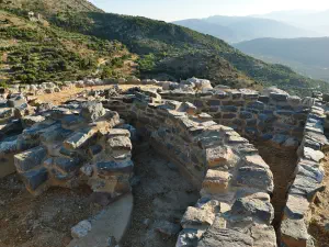 Azoria Archaic Settlement  - CRETE