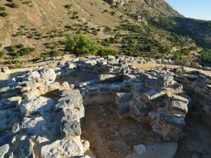 Azoria Archaic Settlement  - CRETE