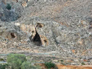 Chalavrospiliara Cave  - CRETE