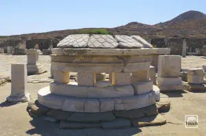 Agora of the Kompetaliasts  - DELOS