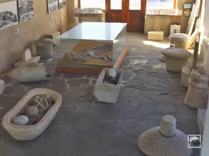 Ancient Cemetery Vitzi  - PAROS