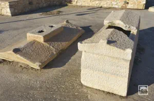 Ancient Cemetery Vitzi  - PAROS