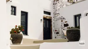 Imerovigli  - SANTORINI