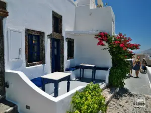 Imerovigli  - SANTORINI