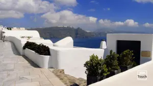 Oia  - SANTORINI