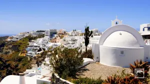 Oia  - SANTORINI