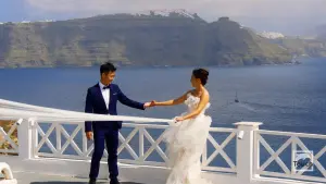 Oia  - SANTORINI