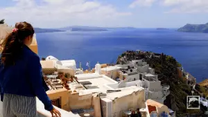 Oia  - SANTORINI