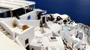 Oia  - SANTORINI