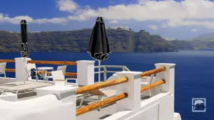 Oia  - SANTORINI