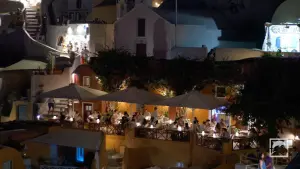 Oia  - SANTORINI