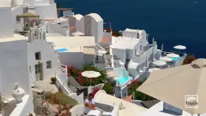 Oia  - SANTORINI