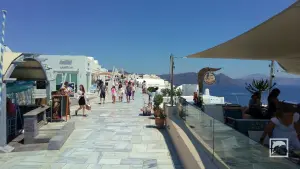 Oia  - SANTORINI