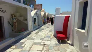 Oia  - SANTORINI