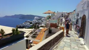 Oia  - SANTORINI