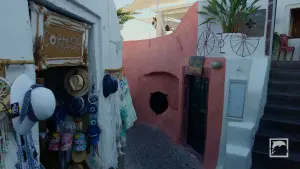 Oia  - SANTORINI