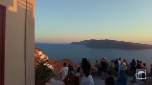 Oia  - SANTORINI