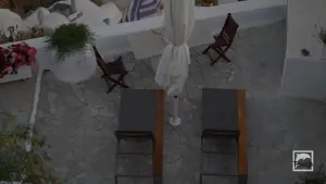 Oia  - SANTORINI