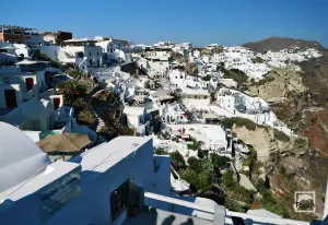 Oia  - SANTORINI