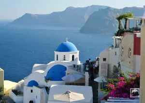 Oia  - SANTORINI