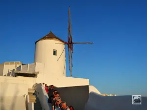 Oia  - SANTORINI