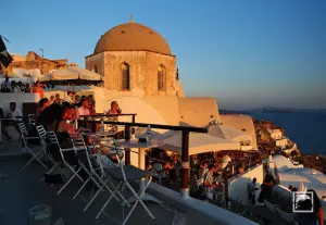 Oia  - SANTORINI