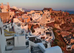 Oia  - SANTORINI