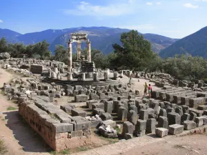 Delphi Tholos of Athena Pronaia  - GREECE